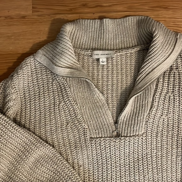 Free Assembly Quarter-Zip Sweater - Picture 5 of 5